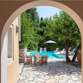 3 bedroom villa with heated pool in Kassiopi, Corfu, sleeps 6